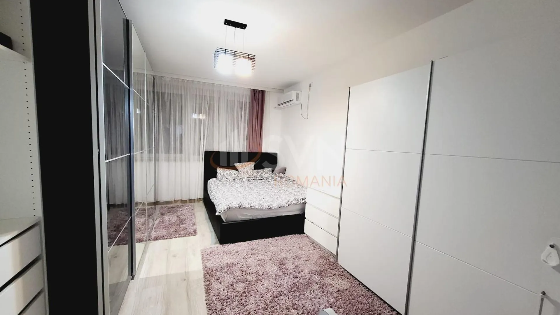 Apartment With 4 Rooms, Center Km Zero Bucharest, 4 Rooms, Minimum 4 Nights Romania